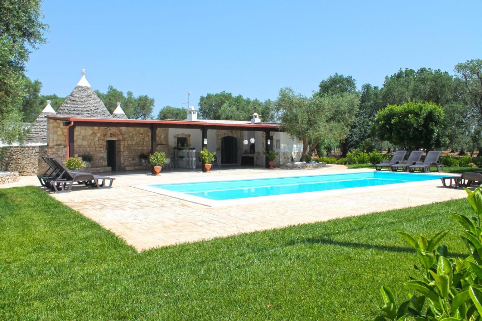 Trullo Degli Augelli Hostal San Michele Salentino Exterior foto